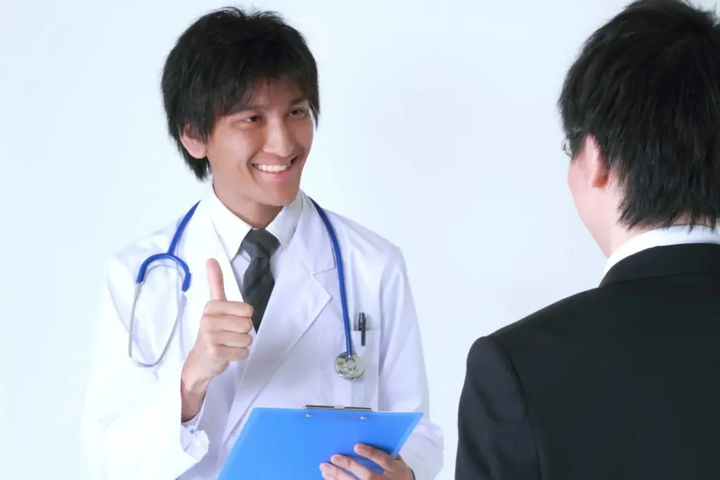 目の奥が痛いときは早期検査と早期治療